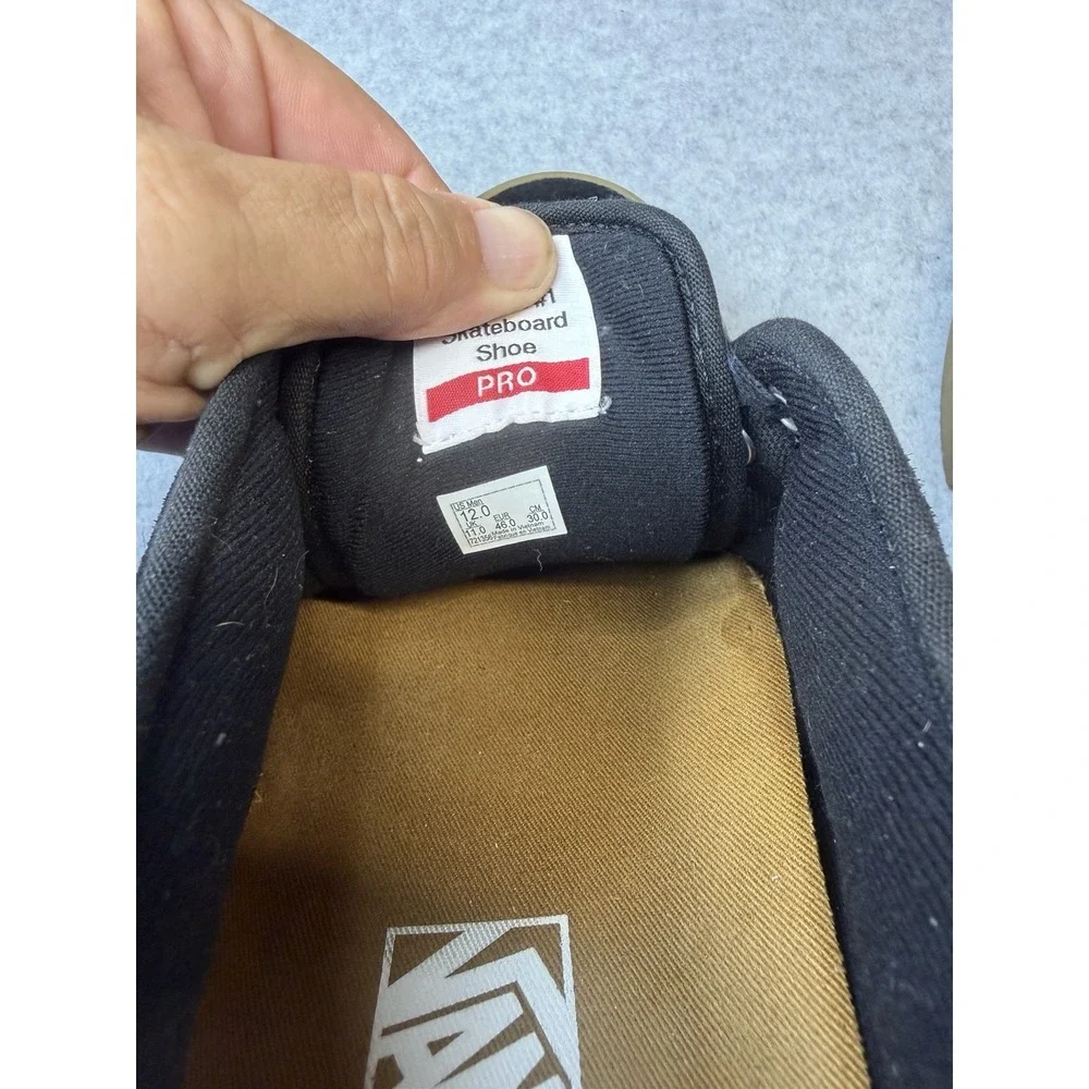 Vans Chukka Low (Black/Gum) Sneakers Mens Size: 12